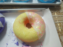 Load image into Gallery viewer, Donut Bath Fizzies